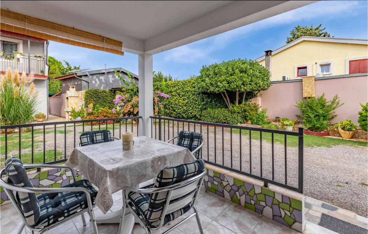 Nice Apartment In Premantura With Wifi Exterior photo